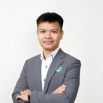 นายฉัตรชัย หล่มเหลา